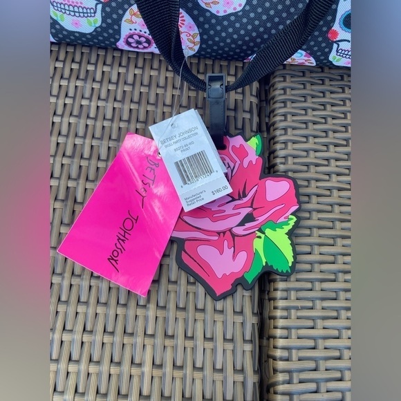 Betsey Johnson Skull Party Sugar Skull Weekender Duffle w/Wheels NWT - Picture 9 of 9